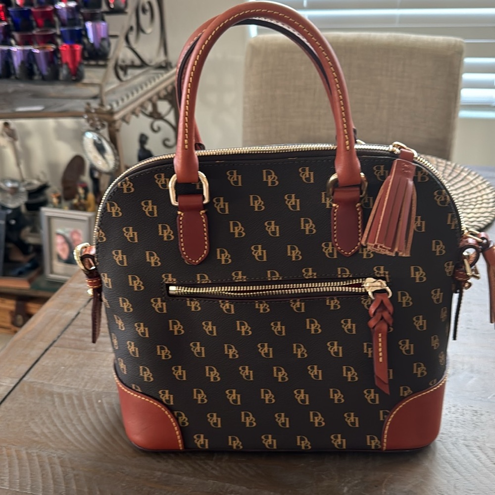 Dooney@Bourke - Picture 2 of 3